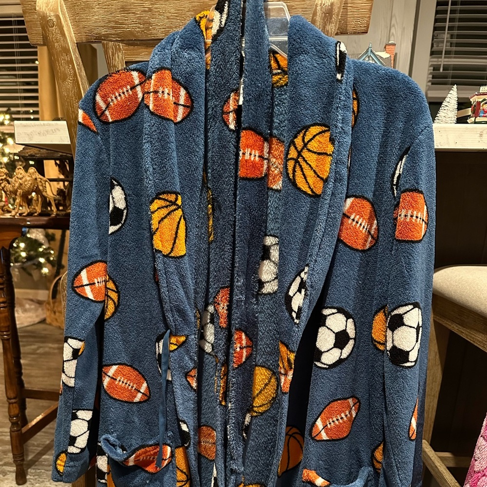 Boys robe
